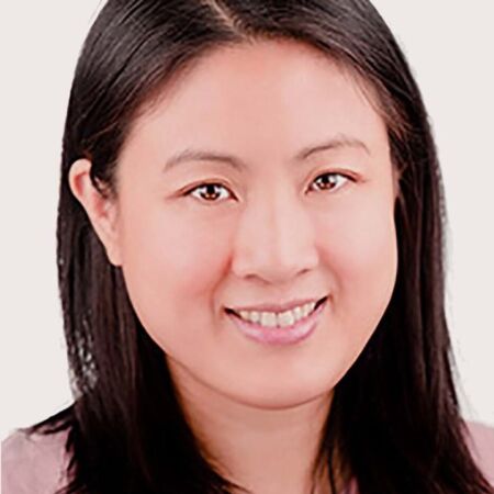 Amy Wong Headshot